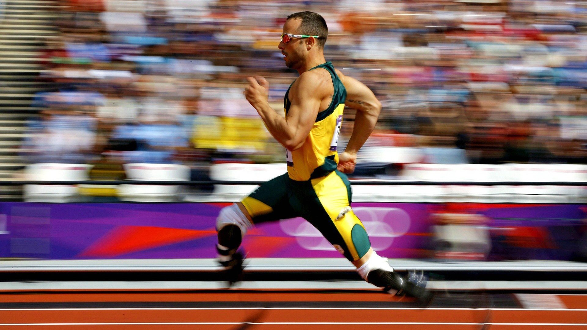 雷霆斩落雄鹿，小贾伦如何从沉默者蜕变为关键先生？